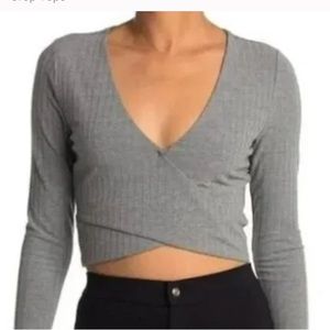 Sophie Rue nwt sz large gray ribbed crop surpluses top